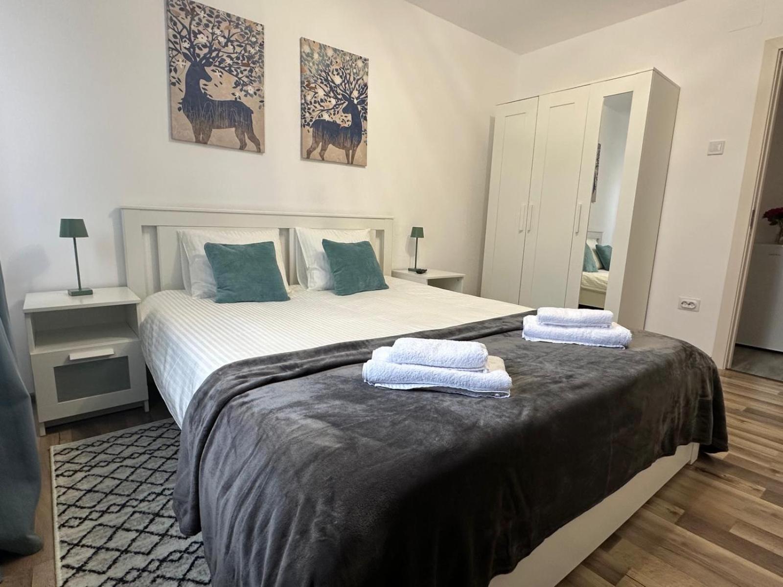 Apartament 2 Cam Cetate Alba Iulia Eksteriør billede